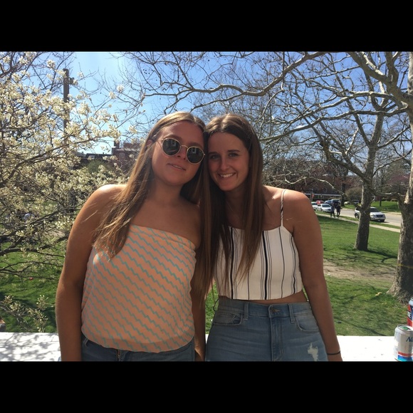 Meet your Posher, Molly - Picture 1 of 1